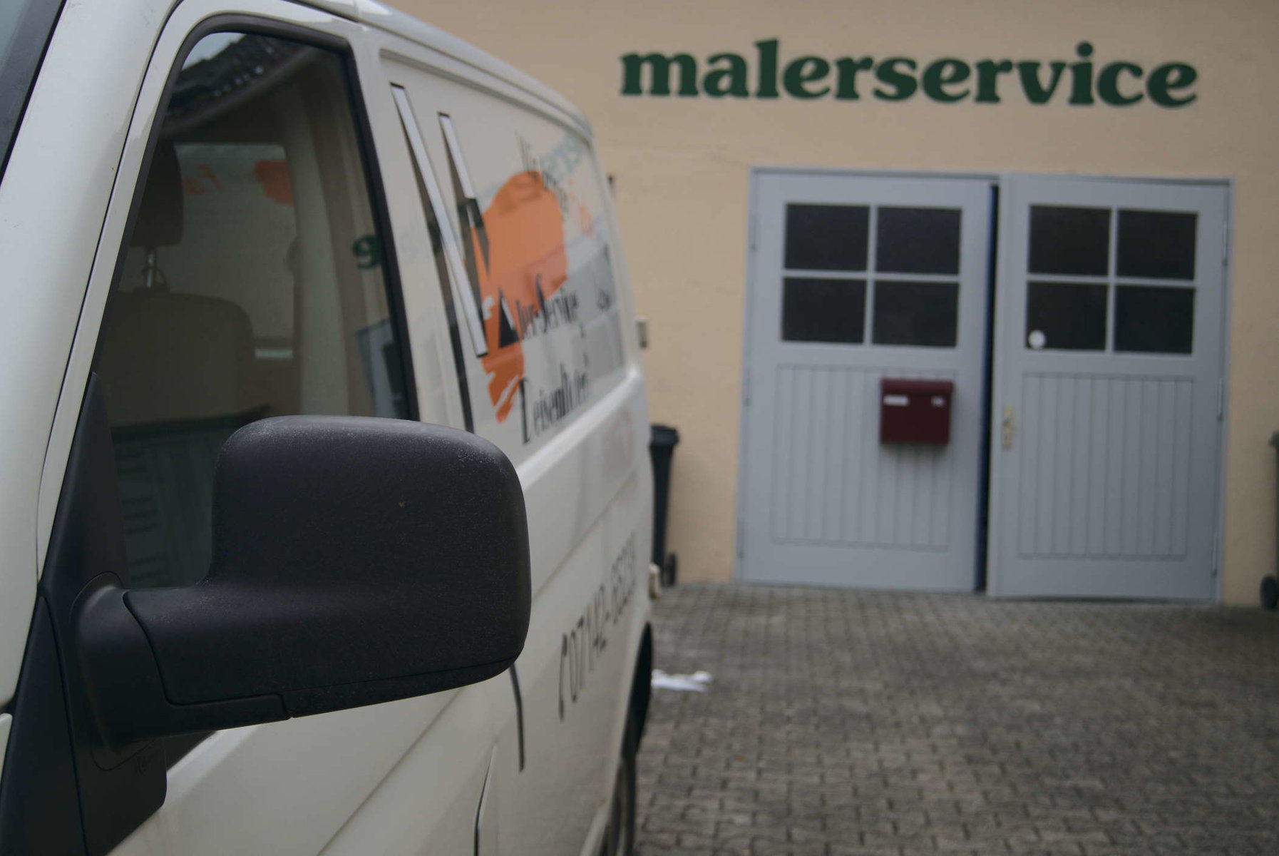 Firmenwagen der Firma Maler-Service Deisenhofer